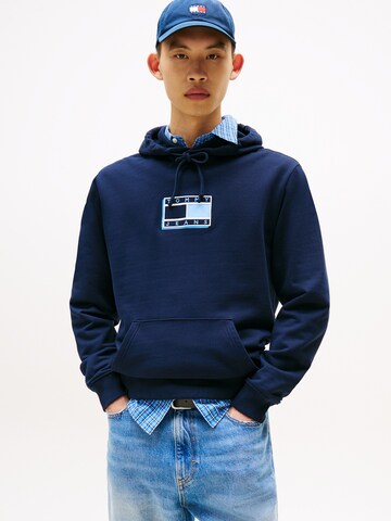 Tommy Jeans Свитшот в Синий: спереди