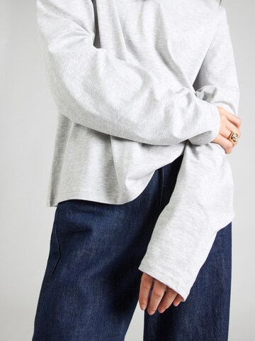 Maglietta 'Danya' di WEEKDAY in grigio