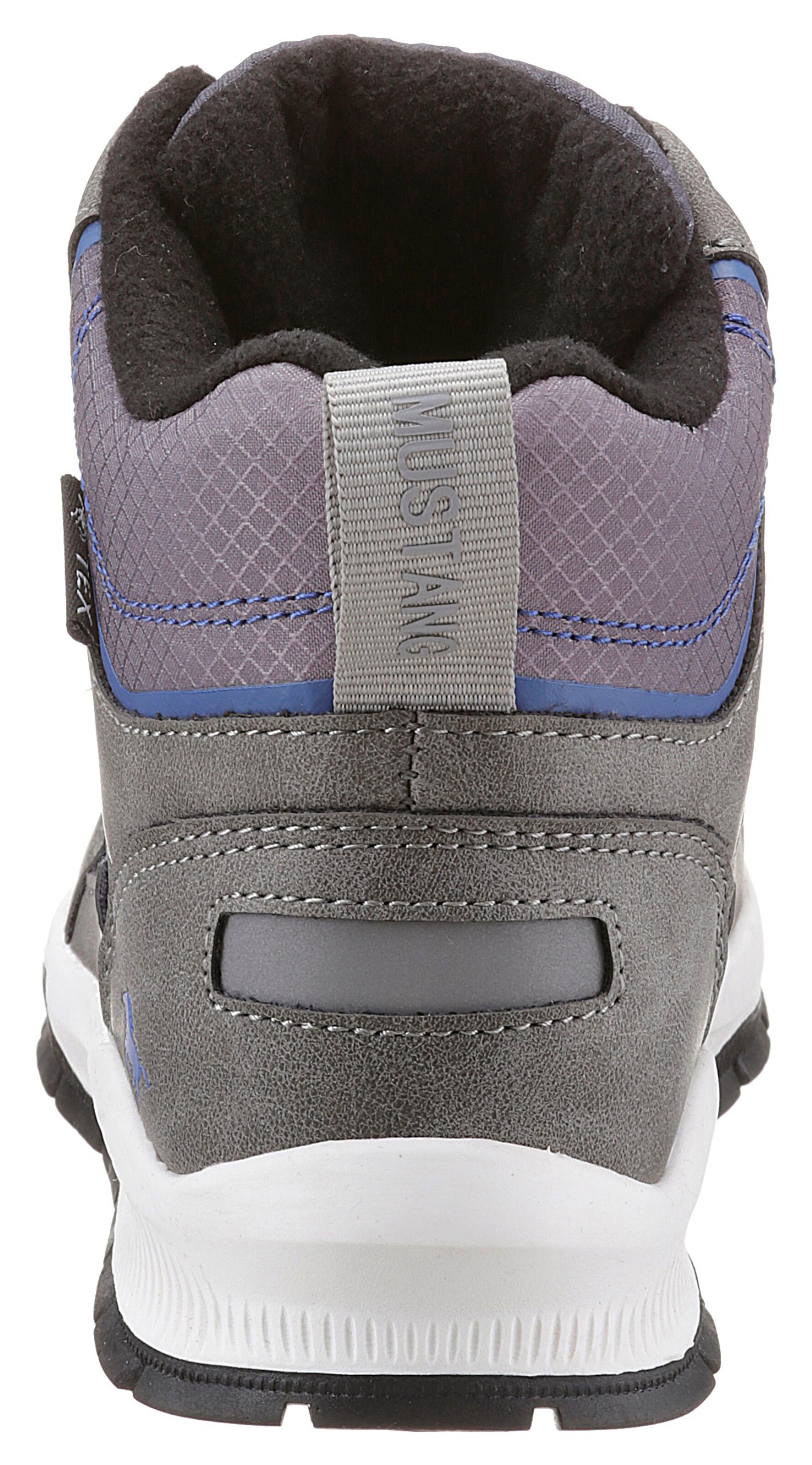 MUSTANG Boots in Grau