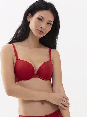 Push-up Soutien-gorge Mey en rouge : devant