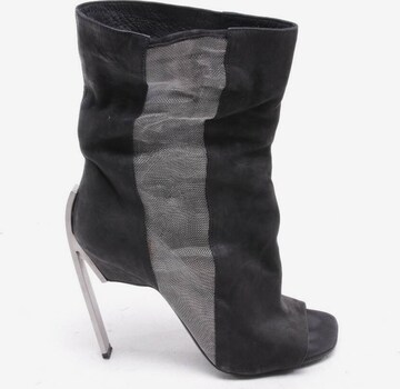 VIC MATIÉ Dress Boots in 39 in Black: front