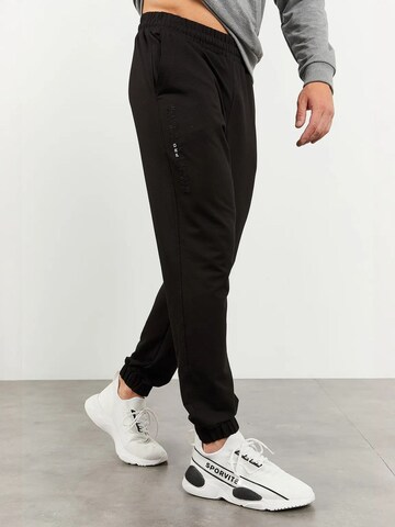 Tommy Life Sweat suit 'Aktive Sets' in Grey