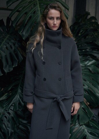 MANGO Between-Seasons Coat 'Balmes' in Grey: front