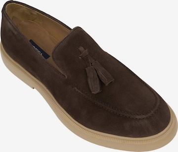 Chaussure basse 'Beleg' Desa en marron : devant