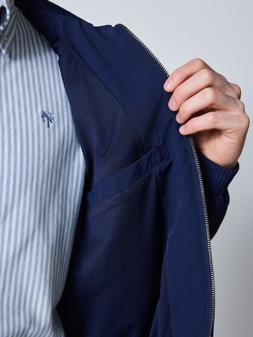 Next Jacke in Blau