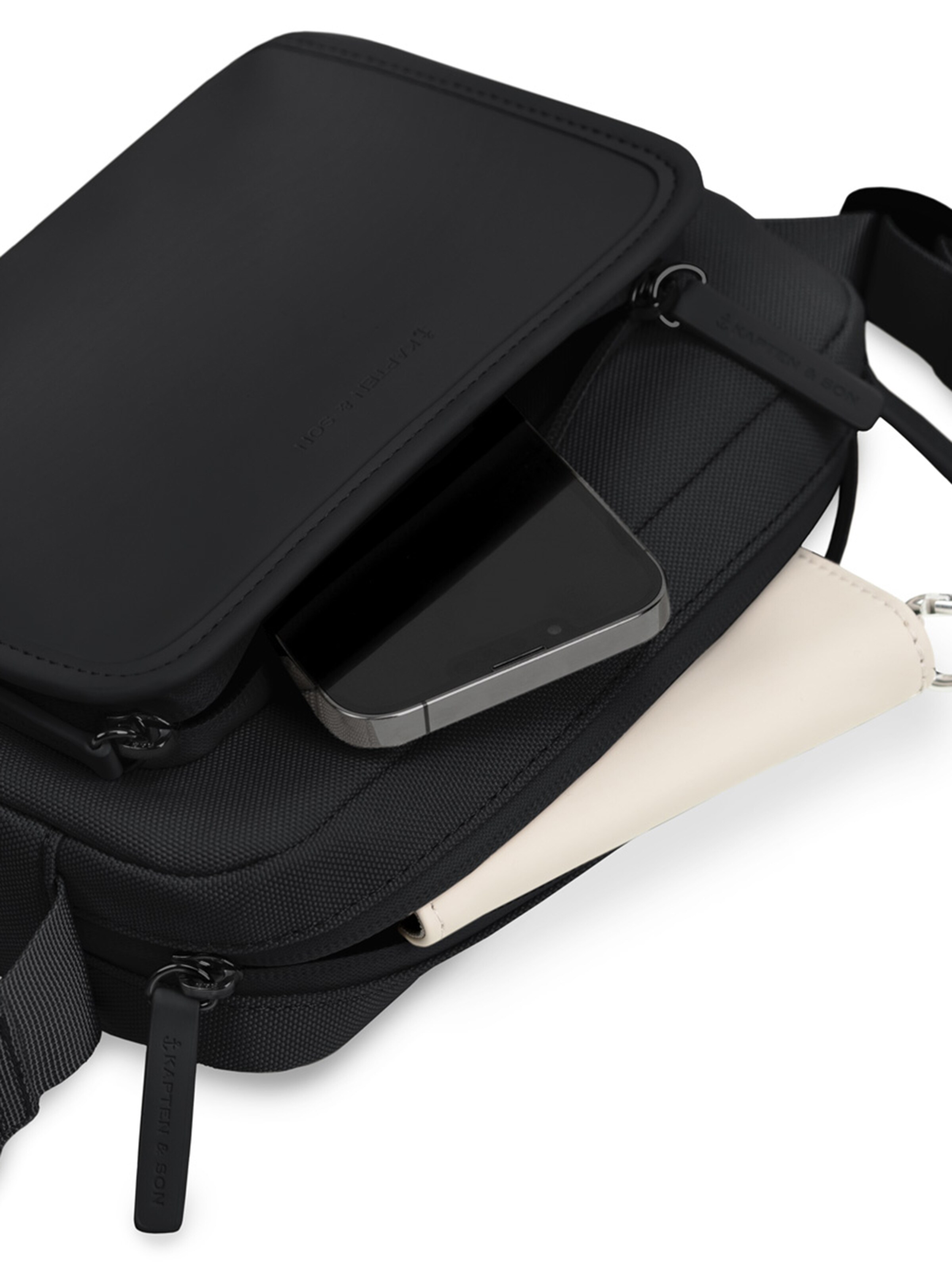 Kapten & Son Τσάντα ώμου 'Lulea' σε μαύρο