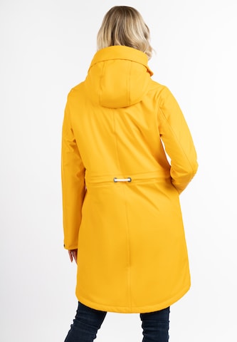 ICEBOUND Raincoat in Yellow