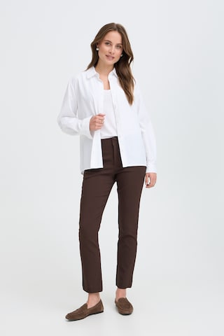 b.young Slimfit Chino kalhoty – hnědá: přední strana