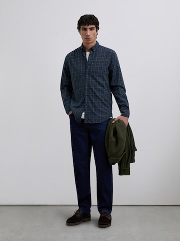 ScalpersRegular Fit Košulja - siva boja: prednji dio