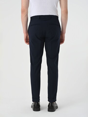 Effilé Pantalon Antioch en bleu