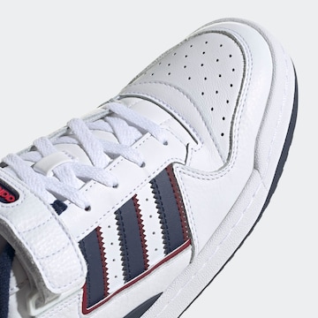 Baskets basses 'Forum' ADIDAS ORIGINALS en blanc