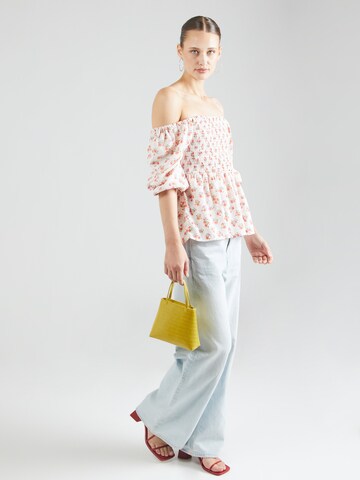Dorothy Perkins - Blusa em rosa