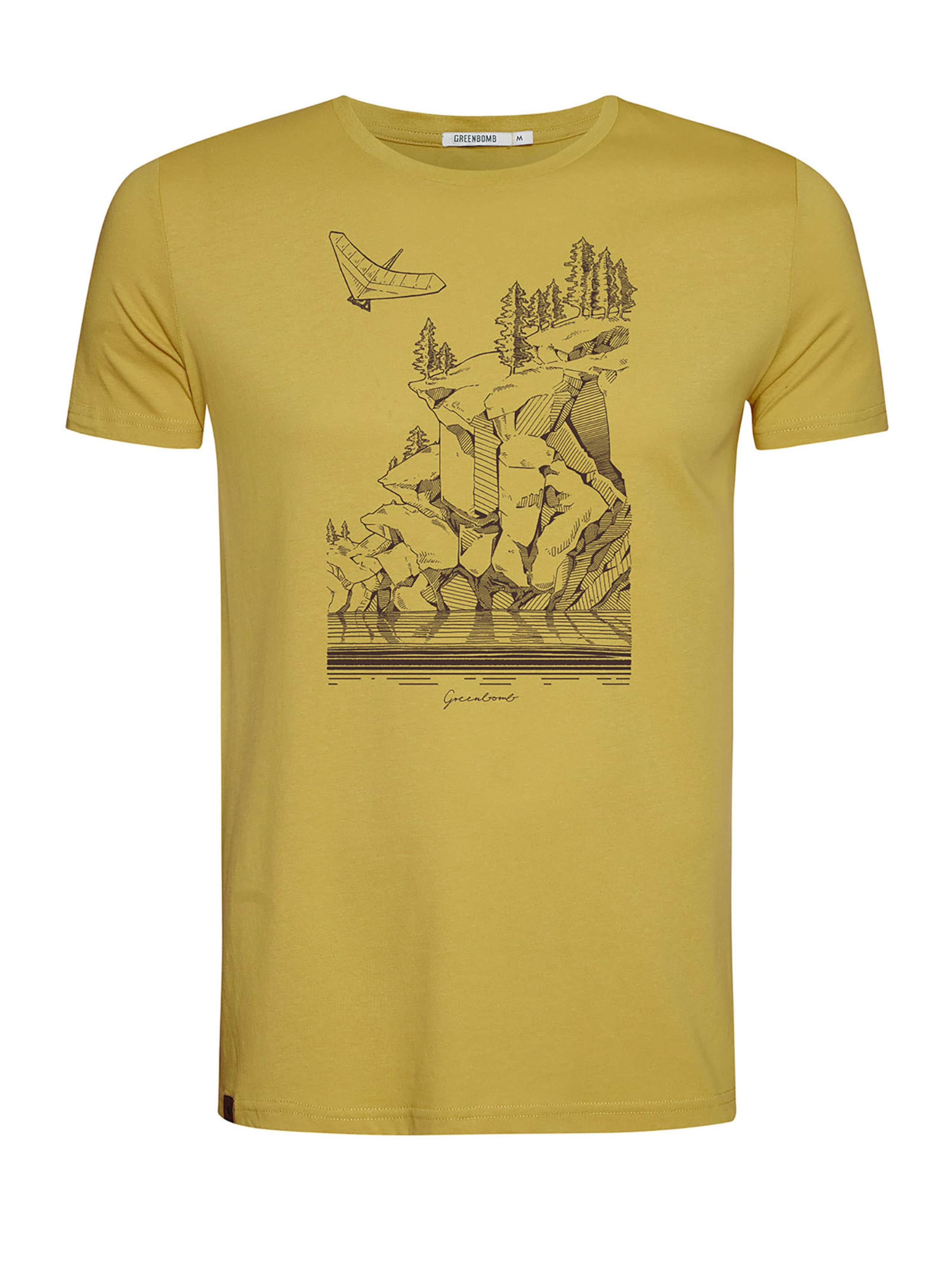 GREENBOMB Shirt 'Nature Sea Dragon' in Geel: voorkant