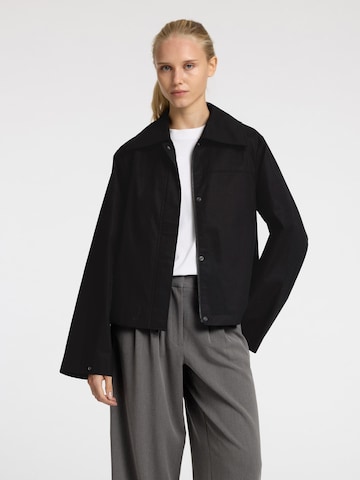 Veste mi-saison SELECTED FEMME en noir
