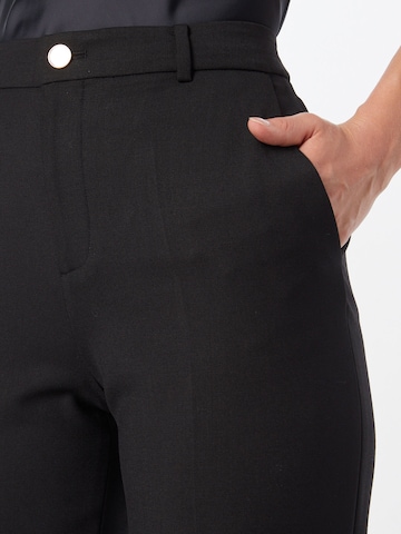 Regular Pantaloni cu dungă 'BORREM' de la Club Monaco pe negru