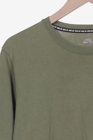 NIKE Sweatshirt & Zip-Up Hoodie in L in Green