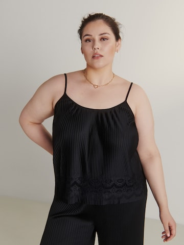 Guido Maria Kretschmer CurvyTop 'Romy' - crna boja: prednji dio
