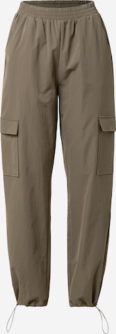 Pantalon cargo 'VUJA' SISTERS POINT en vert : devant