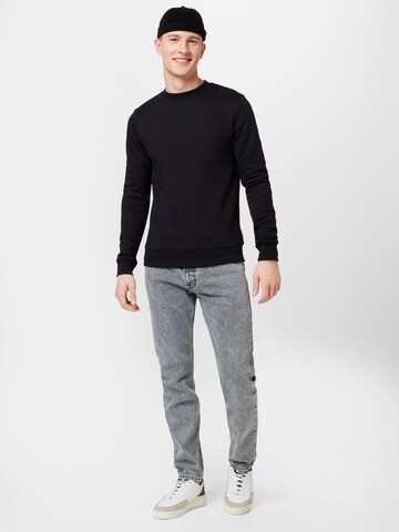 BURTON MENSWEAR LONDON Sweatshirt in Black