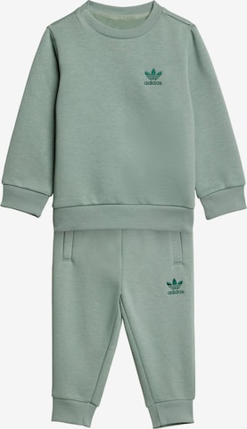ADIDAS ORIGINALS Sweatsuit in Green: front