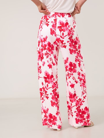 TAIFUN Loose fit Pants in Red