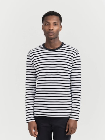 SANVT Shirt 'The Longsleeve T-Shirt' in Blue: front