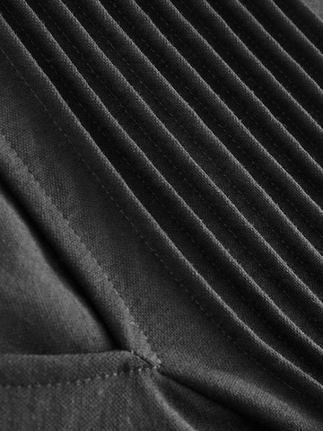 Next Blouse in Black