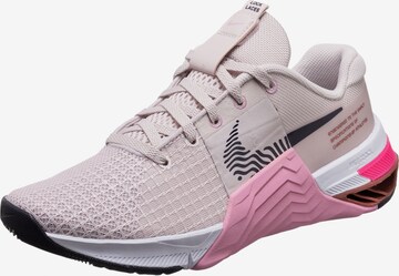 NIKE Sportovní boty 'Metcon 8' – pink: přední strana