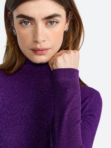 Rich & Royal Sweater in Purple