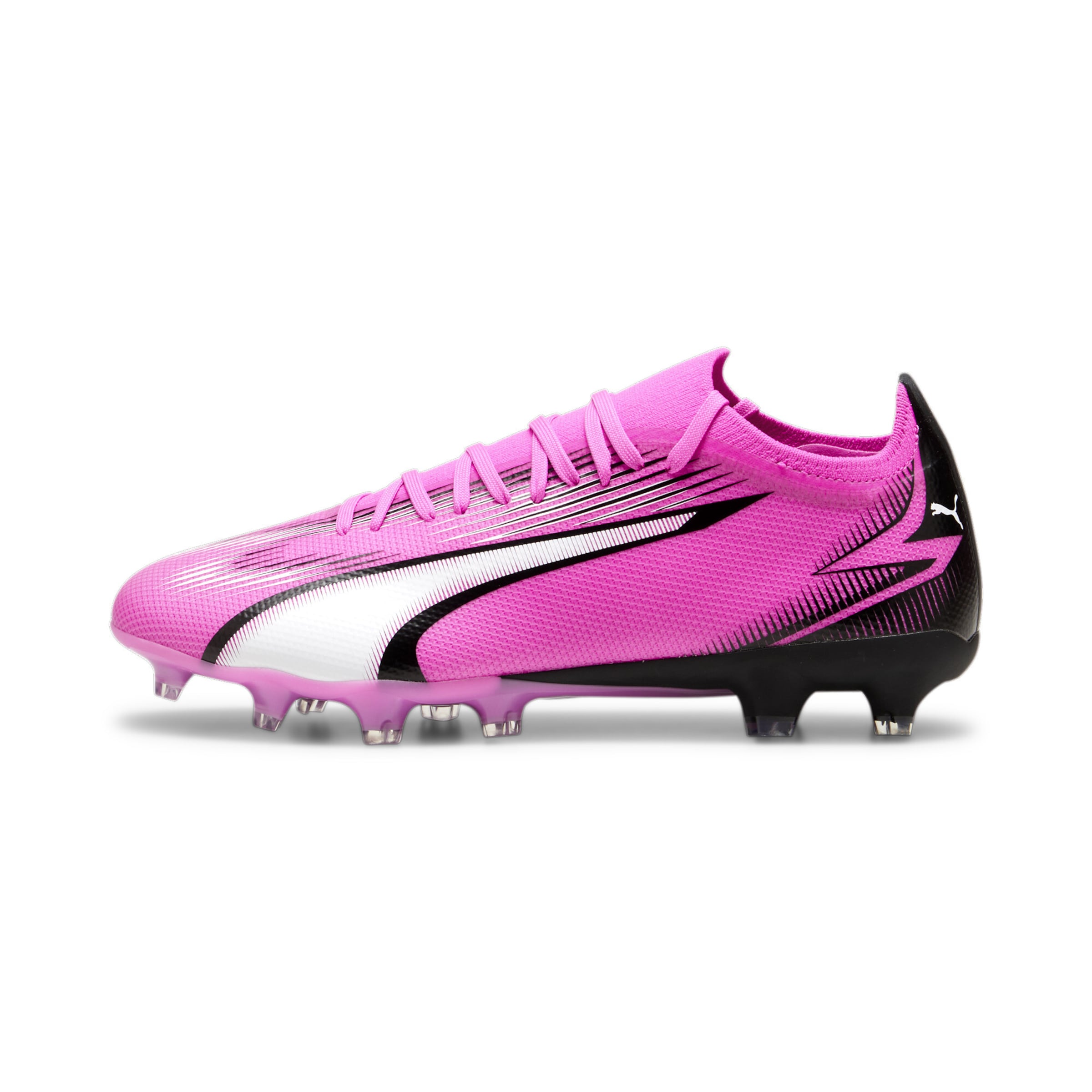 Chaussure de foot 'Ultra Match' PUMA en rose : devant