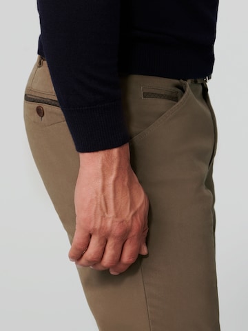 Coupe slim Pantalon chino 'Chicago' MEYER en marron