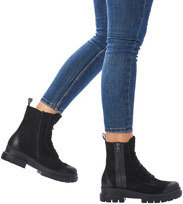 REMONTE Lace-Up Ankle Boots in Black