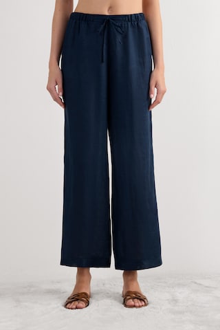 INTIMISSIMI Wide leg Pants 'The Pure Linen' in Blue: front