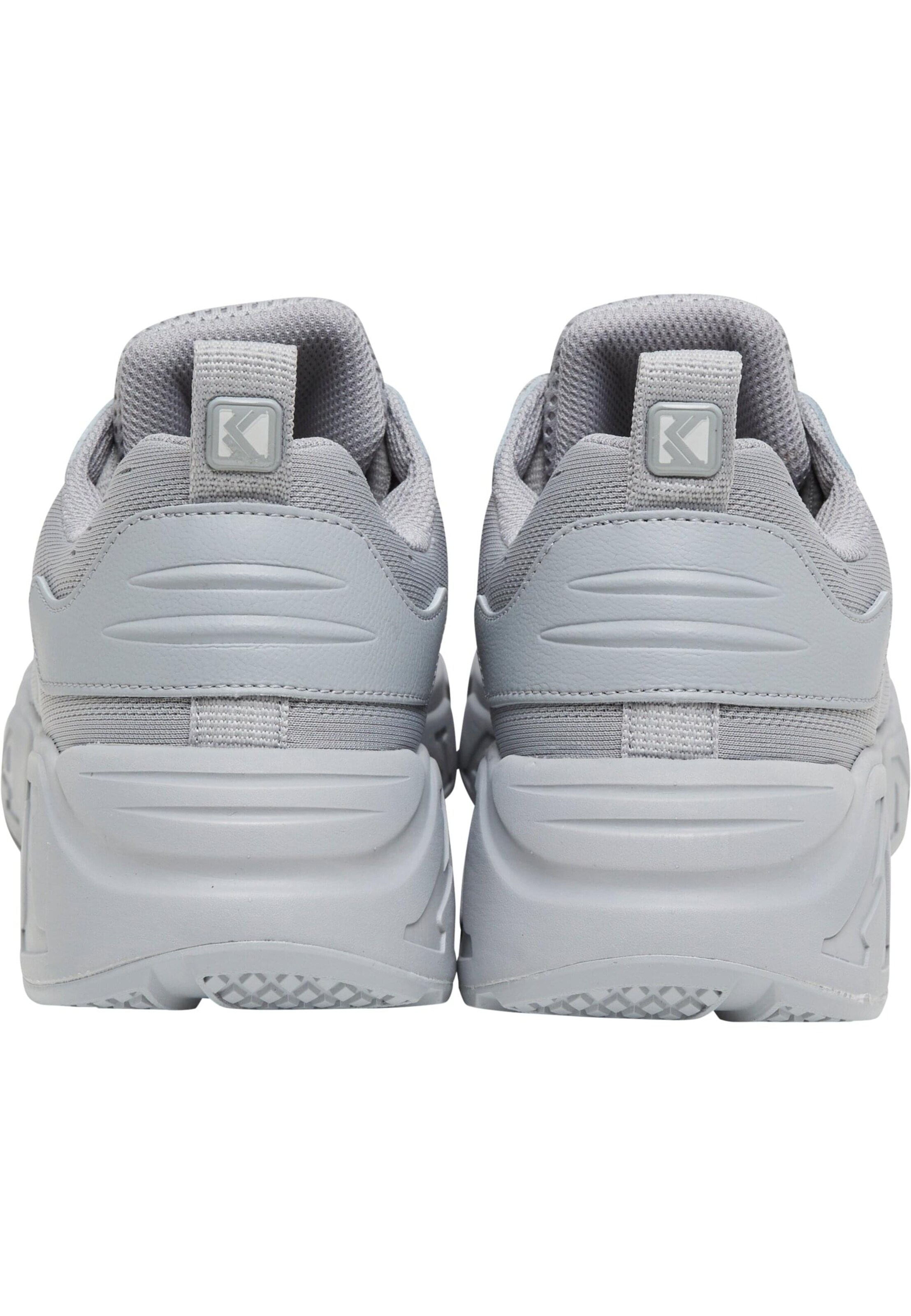 Baskets basses Karl Kani en gris