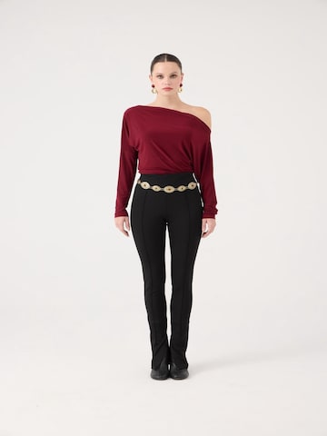 HOLLY LOLLY Skinny Pants in Black: front