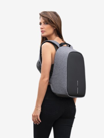 XD Design Backpack 'Bobby Hero' in Grey