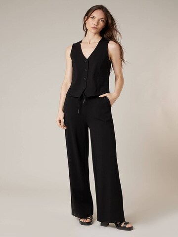 Gilet 'Vanilla' Deeluxe en noir : devant