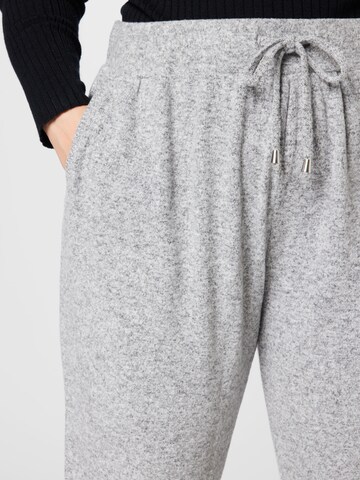 Effilé Pantalon Dorothy Perkins Curve en gris