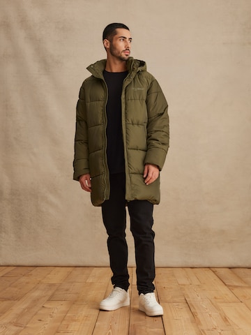 Manteau d’hiver 'Alessio' DAN FOX APPAREL en vert