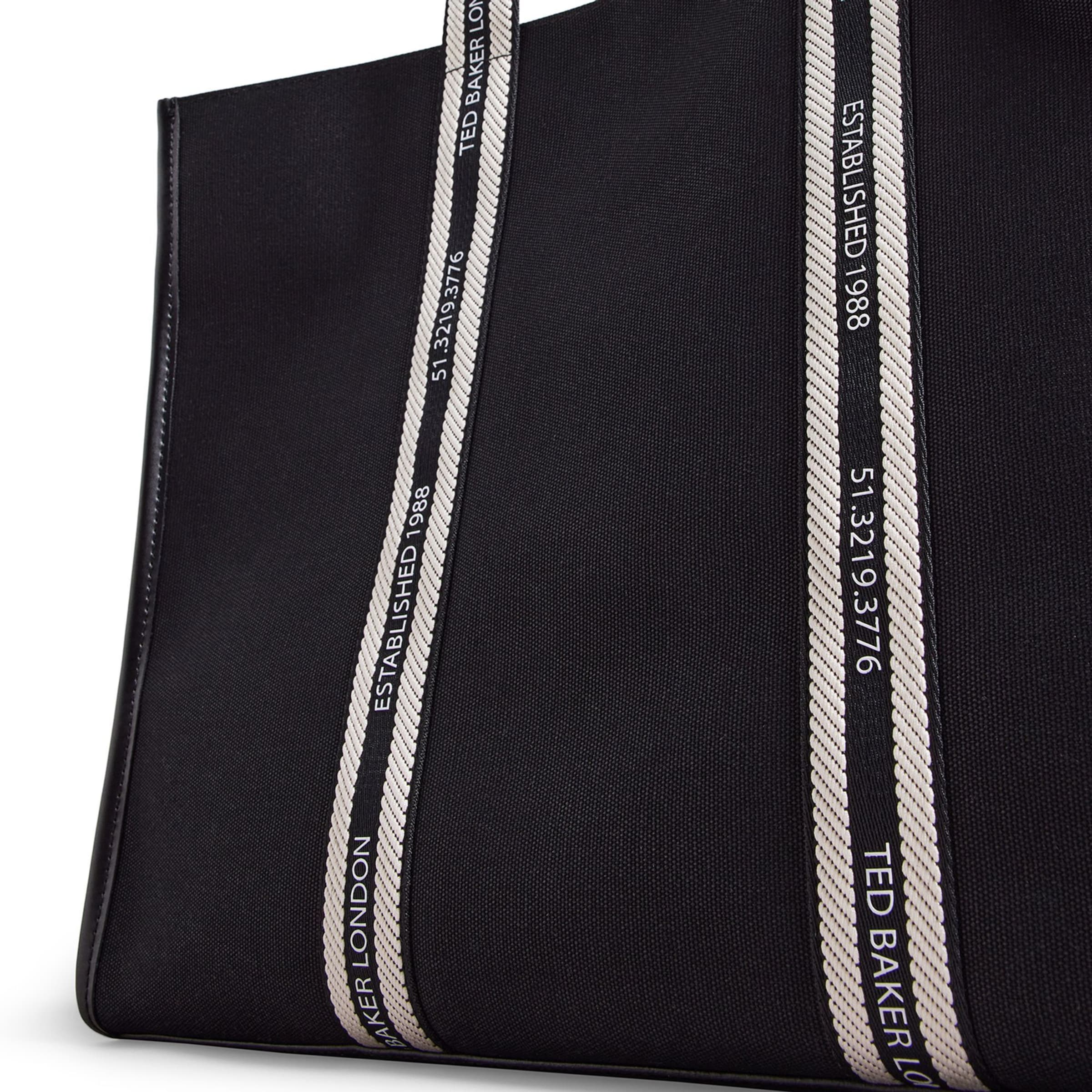 Ted Baker Shopper 'Georjey' in Zwart