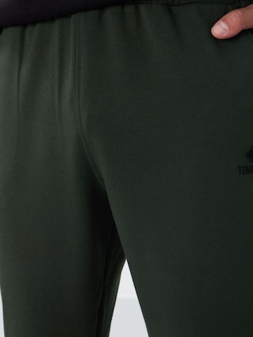Tommy Life Tapered Workout Pants 'Jogginghose' in Green