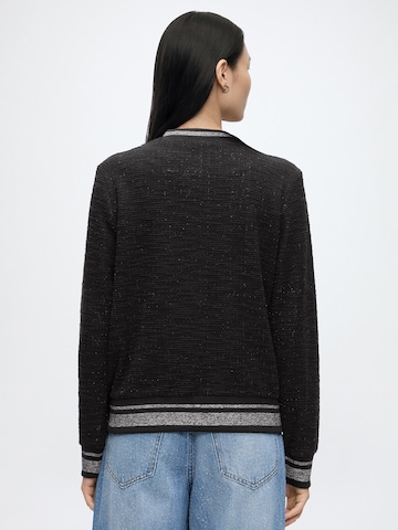 GUESS Sweatjacka 'JOLE' i svart