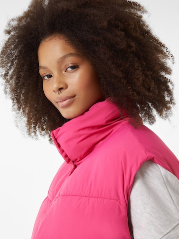 Bershka Bodywarmer in Roze