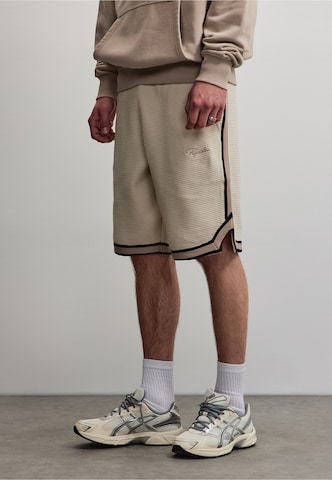 Pegador Regular Shorts in Beige: Vorderseite