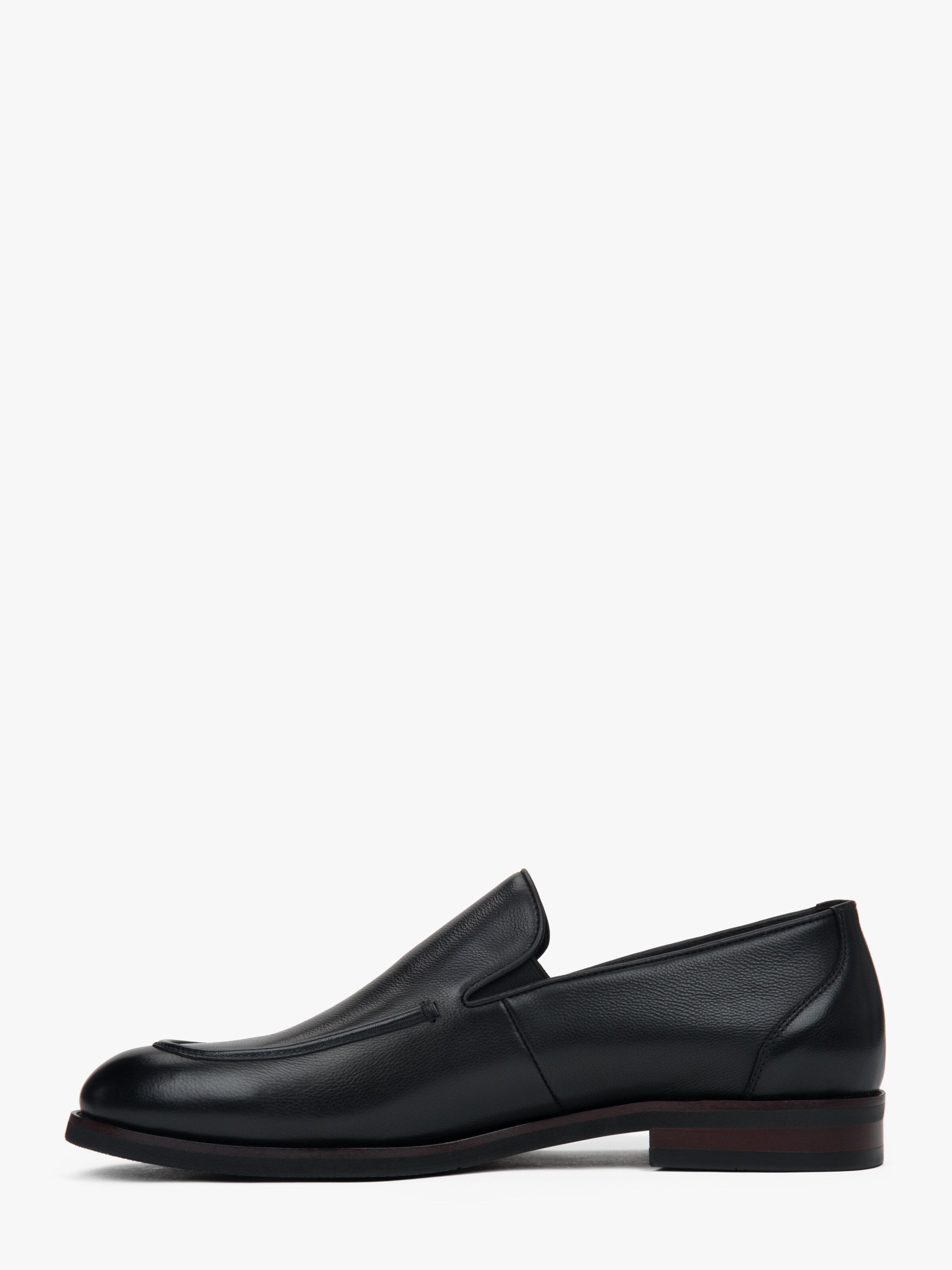 Estro Moccasin '8916-6' in Black: front
