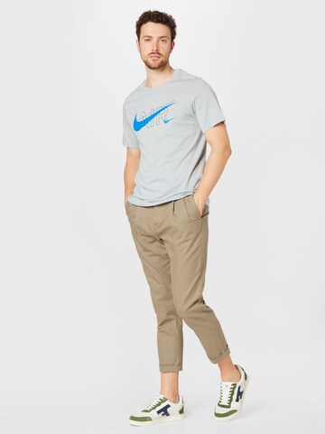 Nike Sportswear Shirt in Grijs