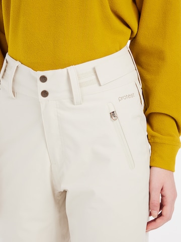 PROTEST Regular Sporthose 'PRTCINNAMONES' in Weiß