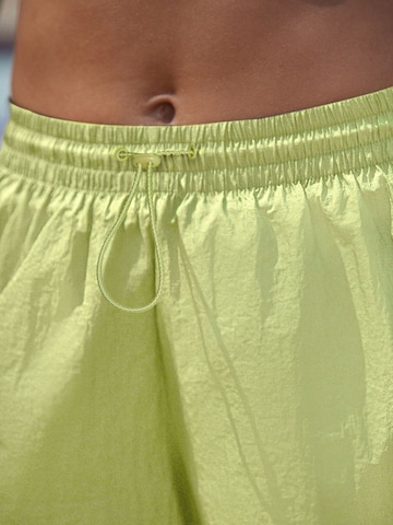 Next Обычный Спортивные штаны в Зеленый