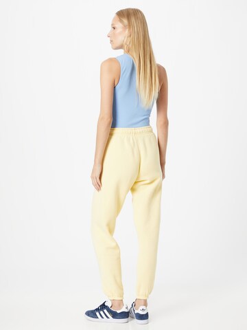 Polo Ralph Lauren Zwężany krój Spodnie w kolorze żółty
