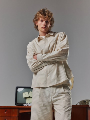 Loosefit Pantaloni chino ' SDAlann Striped Pleated ' di !Solid in beige